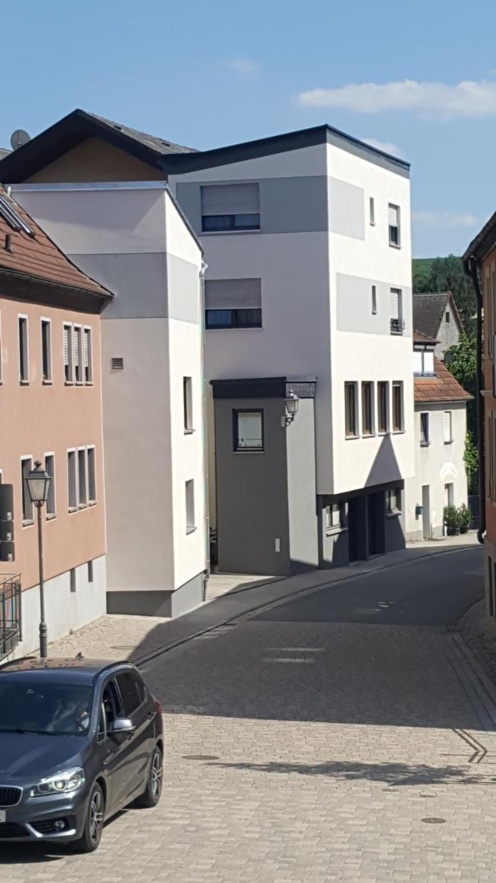 Hotel & Gaestehaus Krone ガイゼルヴィント エクステリア 写真