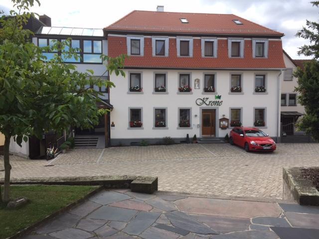 Hotel & Gaestehaus Krone ガイゼルヴィント エクステリア 写真